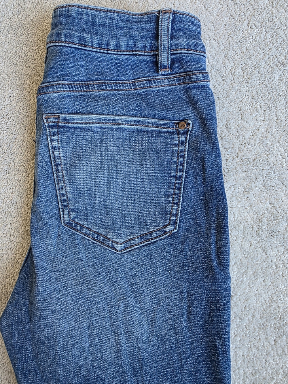 RW&CO. Natalie Medium Blue High-Rise Women’s Jeans